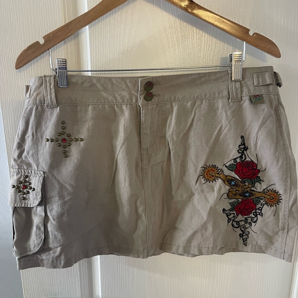 Vintage Y2K Embroidered Beige Mini Skirt